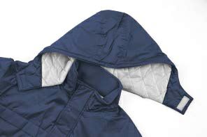 フード取り外し可能