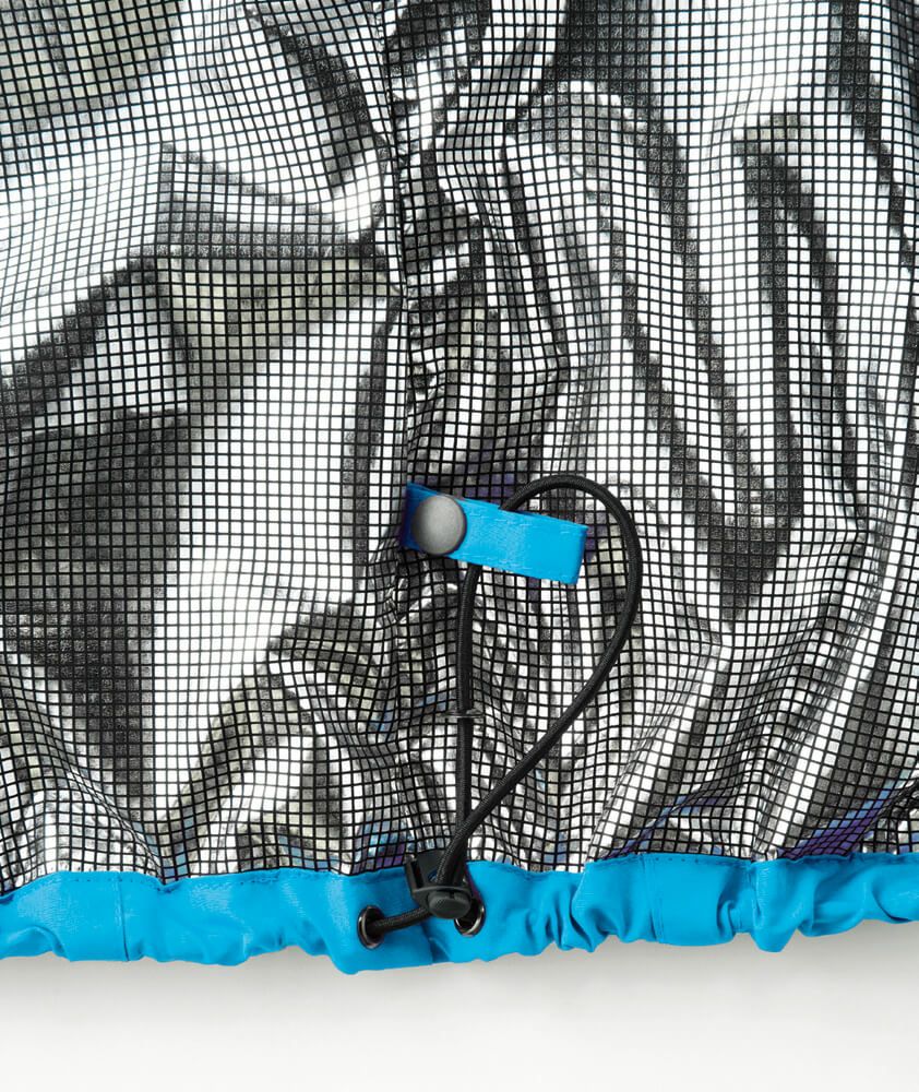 裏地のアルミ箔プリントのアップ写真