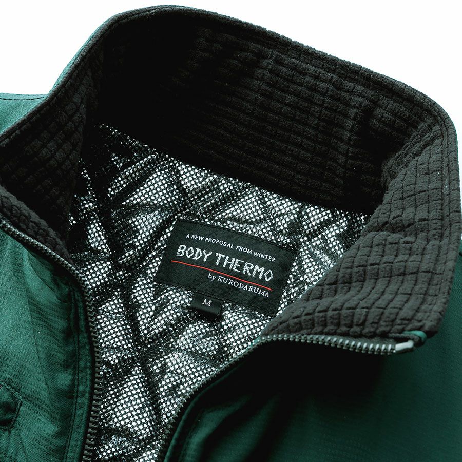 えり部分のアップ写真