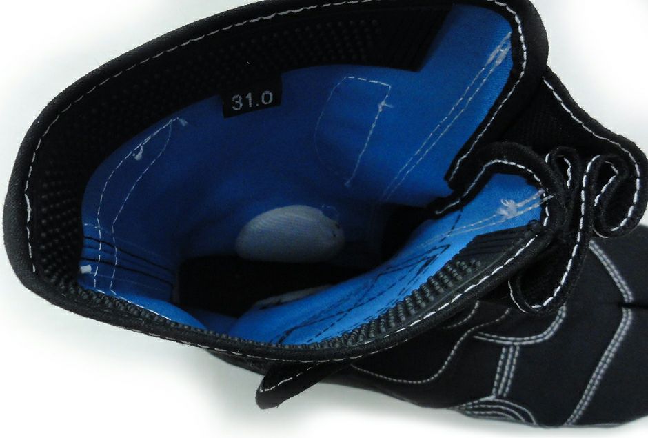 履き口アップ画像画像