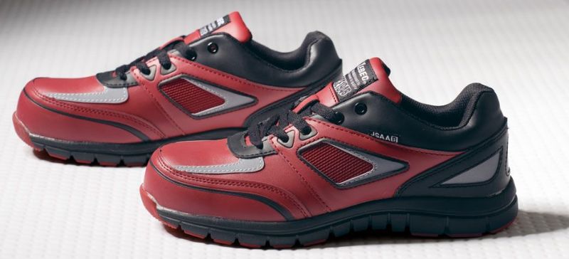 セーフティシューズ・レッド