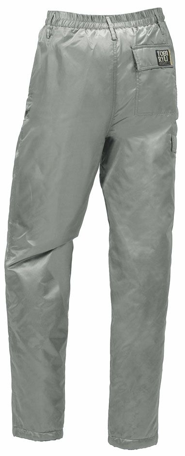 シルバーのバックスタイル