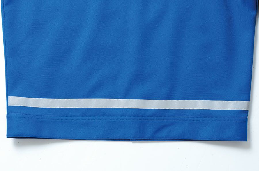 腰部：反射テープ