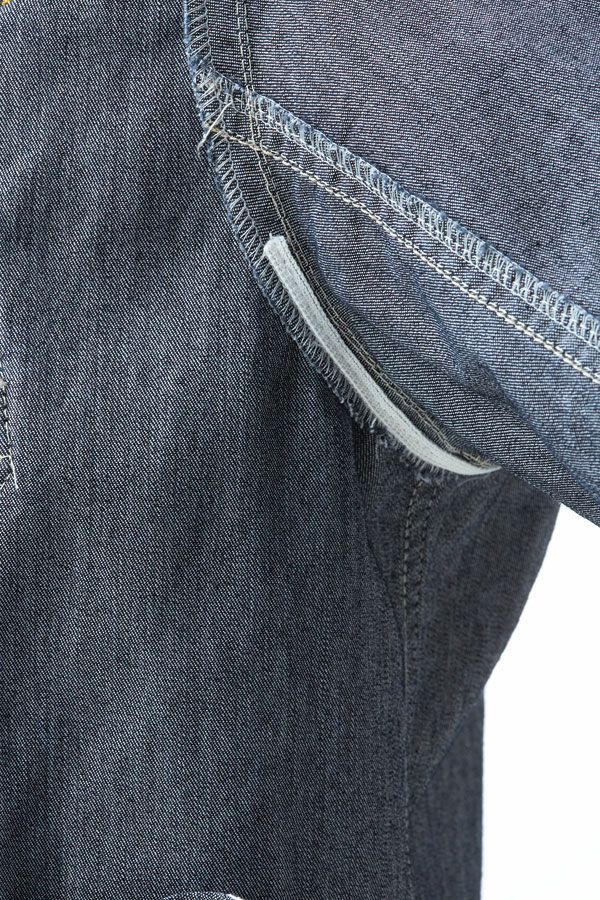 デオドラントテープ