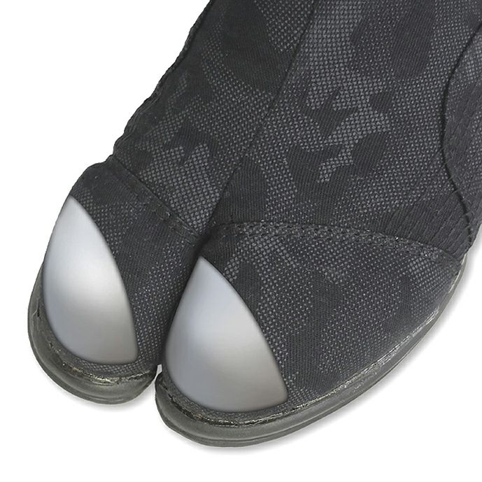 JIS・S級相当の高強度鋼製先芯入り