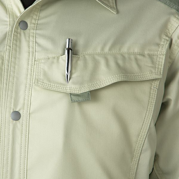 左胸ポケット＆ペン差し