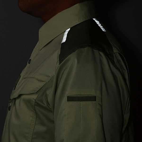 前後左右肩反射材付