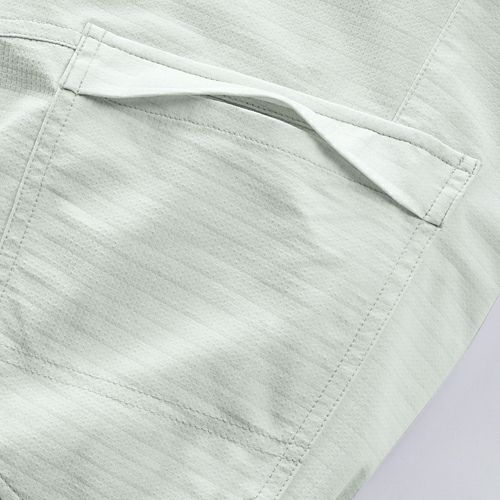 左足雨蓋付ポケット