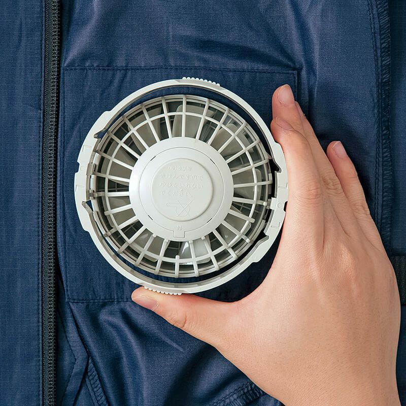 ファンは簡単に着脱可能