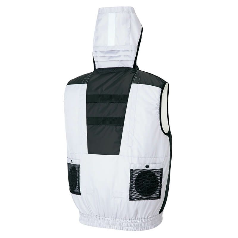 フードを上げた状態の空調服のバックスタイル