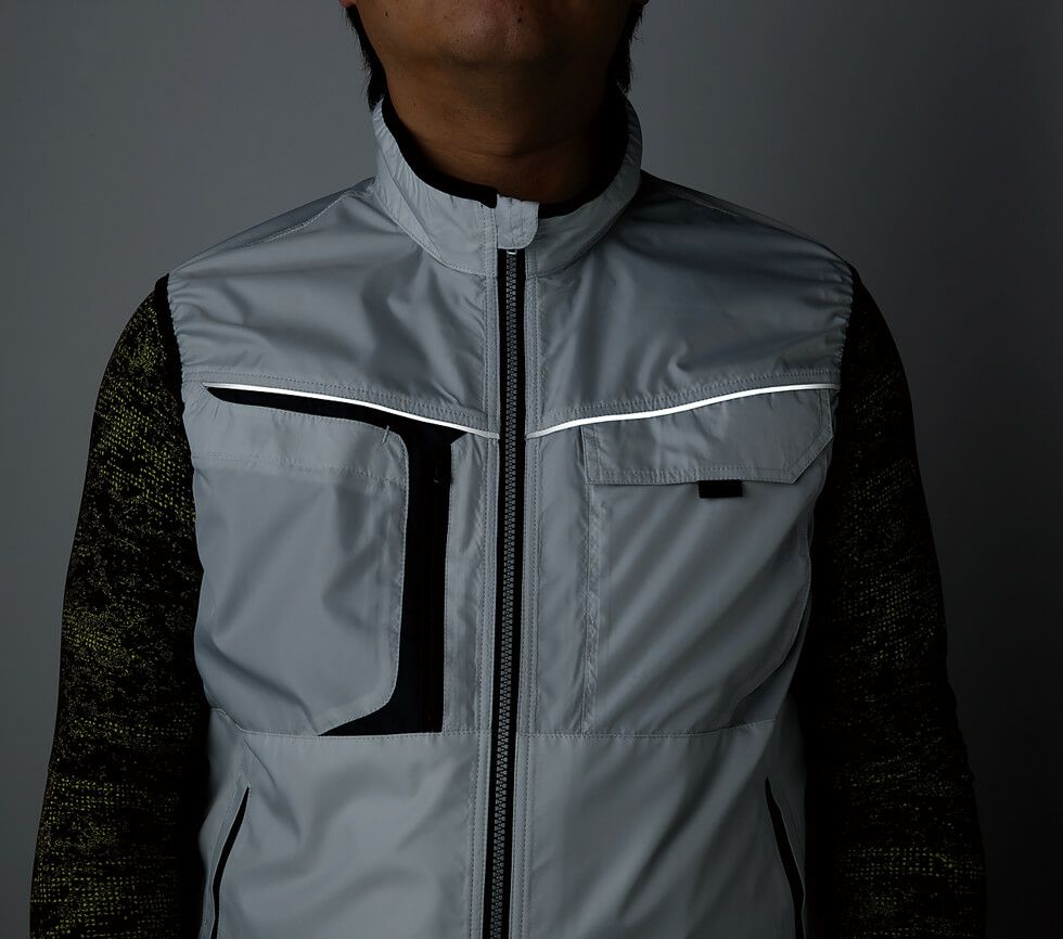 胸の反射パイピング