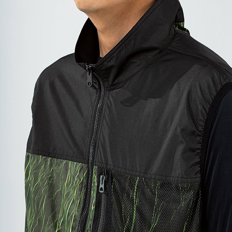 首回りを広く設計しているので風通し抜群です