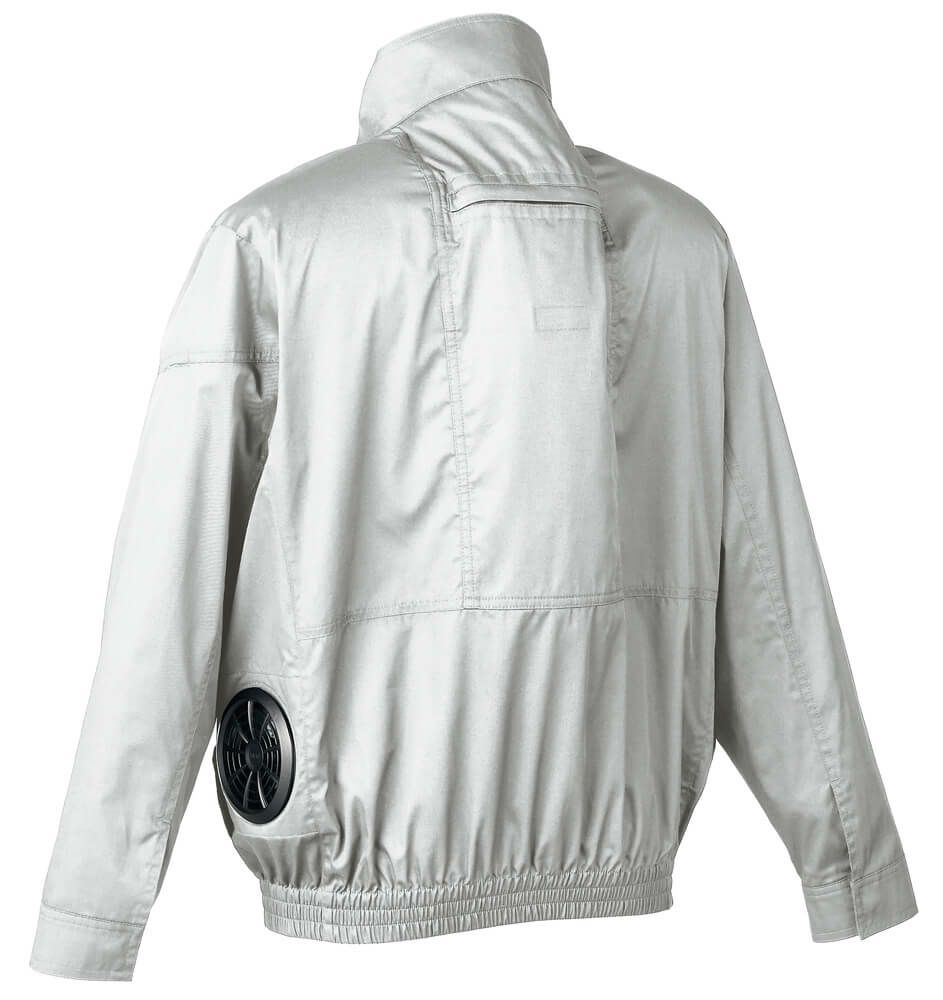 シルバーの背中