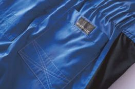 後ろポケット補強ステッチ