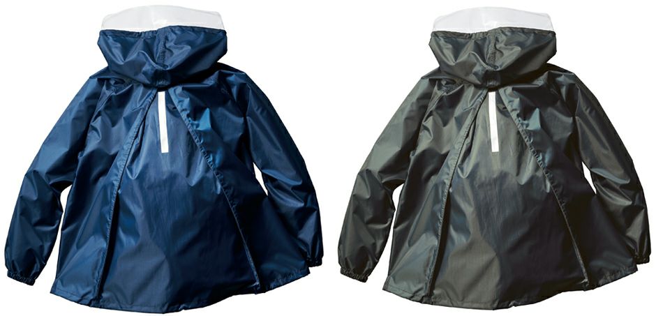 リュック着用時背面<br>ネイビー＃11（左側）、チャコールグレー＃48（右側）