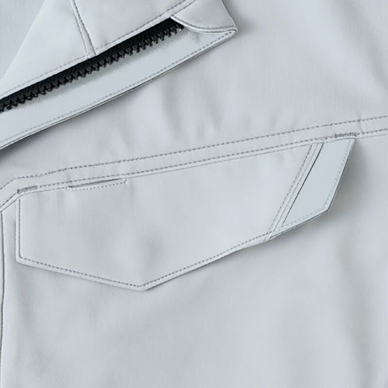 反射パイピング<br>ポケットフタに反射パイピングを装備し安全性に配慮。