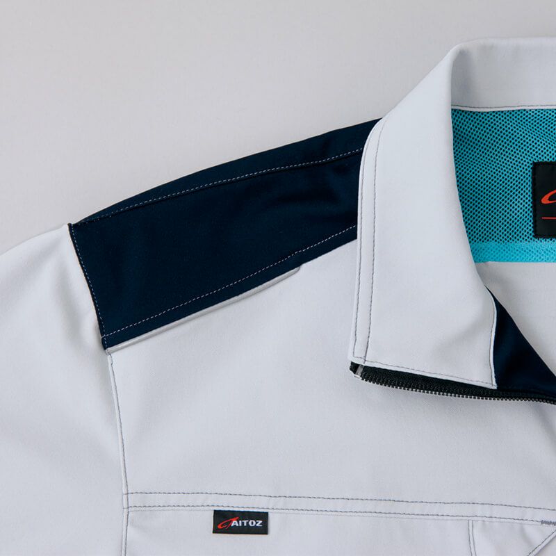 反射パイピング<br>肩部に反射パイピングを装備し安全性に配慮。