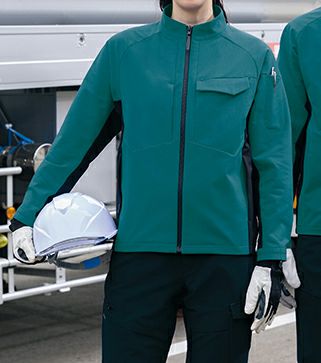 女性