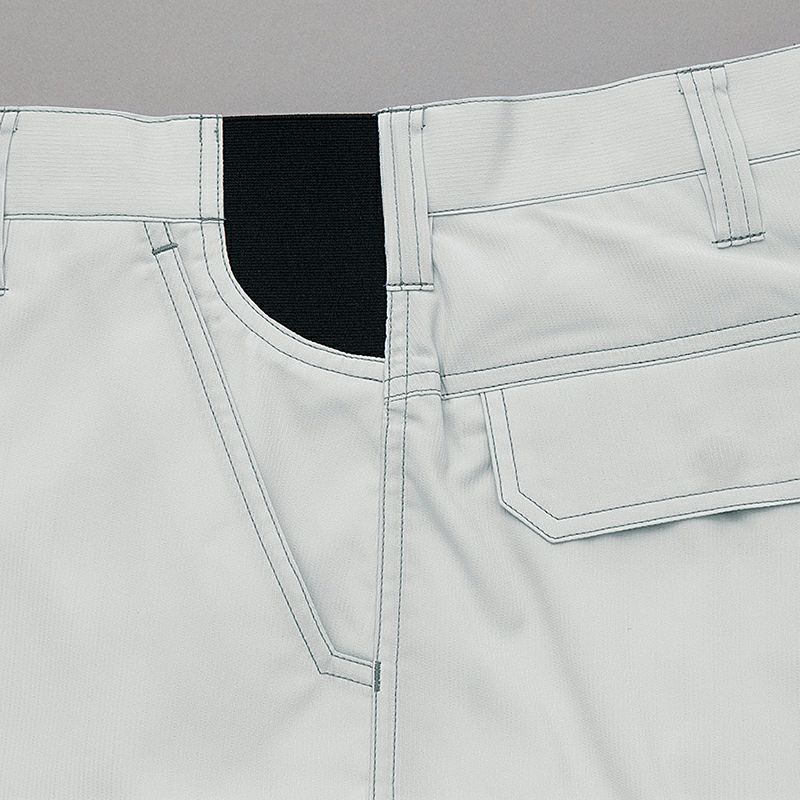 イージーウエスト仕様<br>サイドにゴムを鋏み込みウエストの動きに対して柔軟に対応