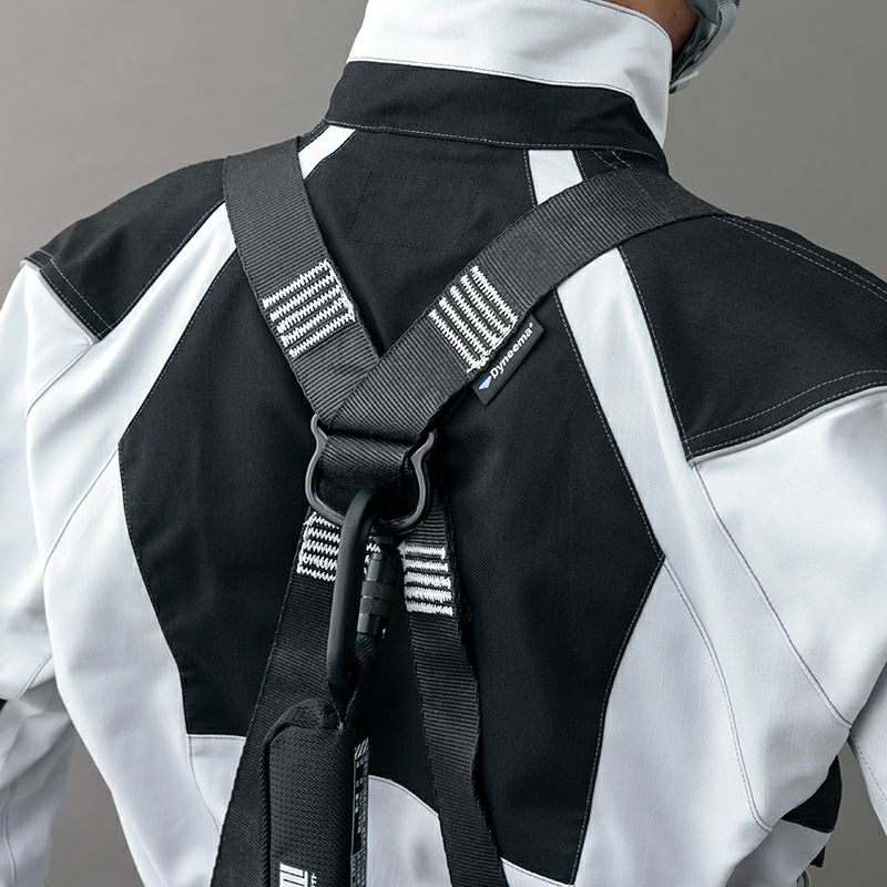 耐久磨耗加工（配色部分）<br>ハーネスによる摩耗が激しい部分を摩擦耐久性素材で補強。