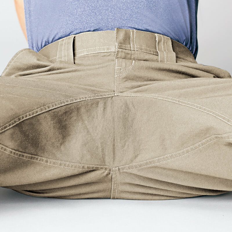 股割り立体断裁<br>しゃがんでの作業をつっぱらずに快適に。