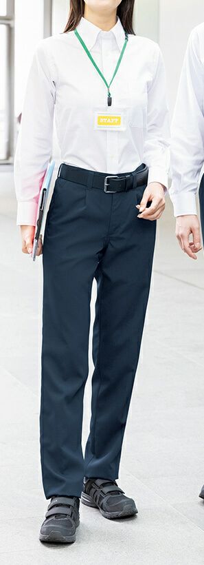 女性
